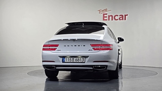 GENESIS G80 RG3 2022