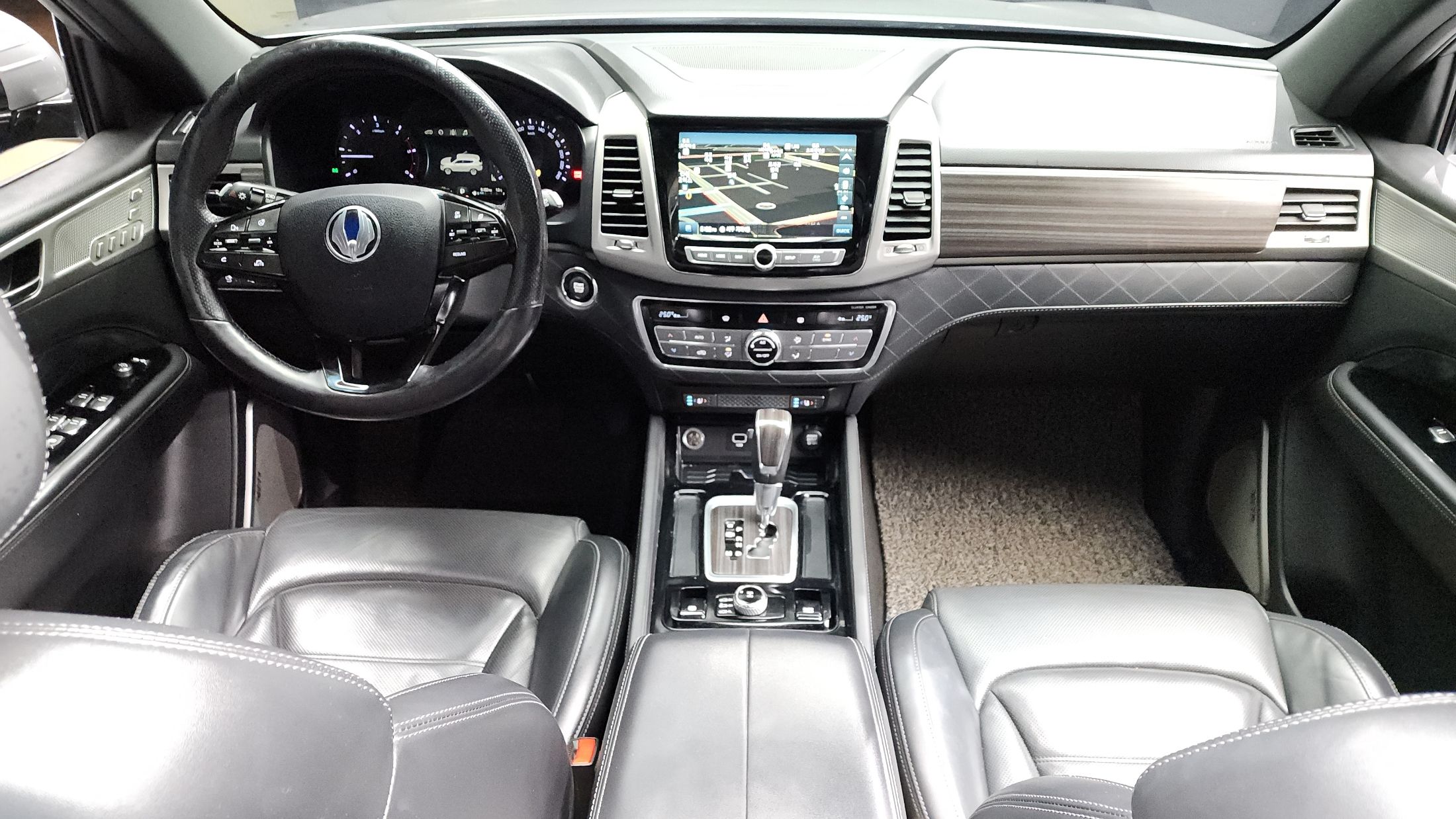 SSANGYONG REXTON G4 2017