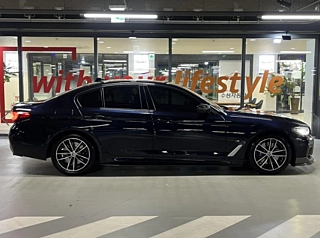 BMW 5-SERIES G30 2022