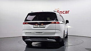 KIA CARNIVAL 2021