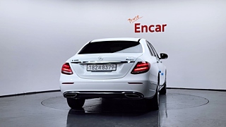 MERCEDES BENZ E-CLASS W213 2020