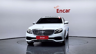 MERCEDES BENZ E-CLASS W213 2020