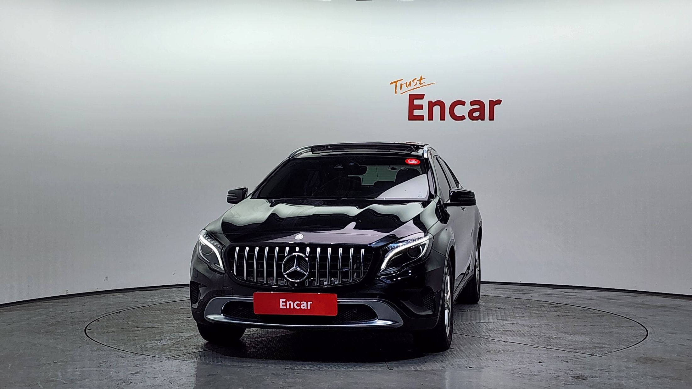 MERCEDES BENZ GLA-CLASS X156 2016