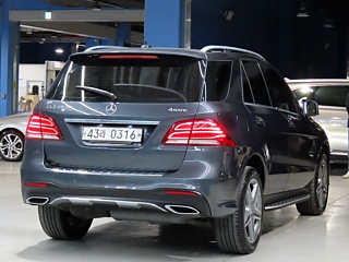 MERCEDES BENZ GLE-CLASS W166 2016