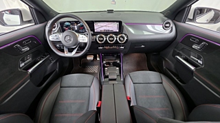 MERCEDES BENZ GLA-CLASS H247 2020