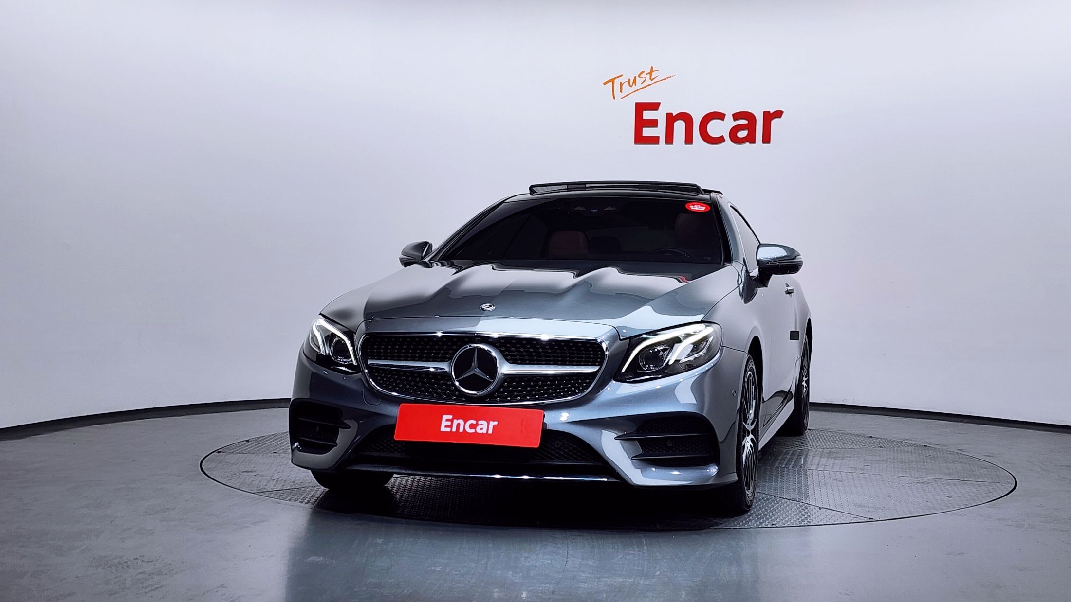 MERCEDES BENZ E-CLASS W213 2017