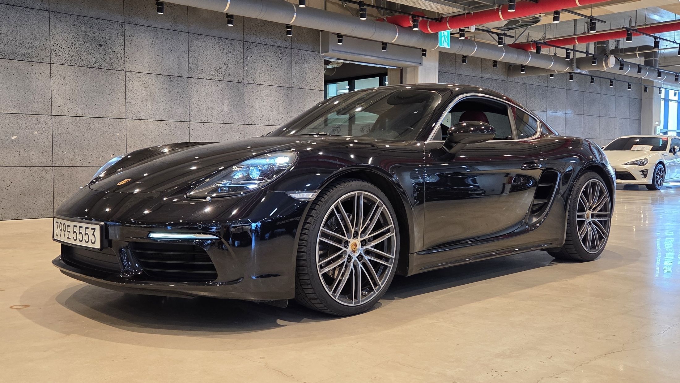 PORSCHE 718 CAYMAN 2018