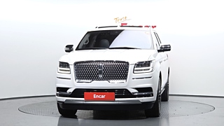 LINCOLN NAVIGATOR 2019