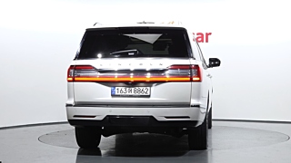 LINCOLN NAVIGATOR 2019