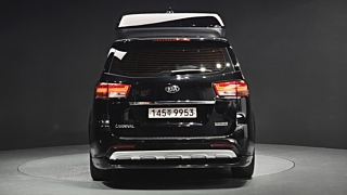 KIA CARNIVAL 2018