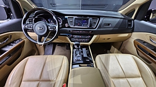 KIA CARNIVAL 2018
