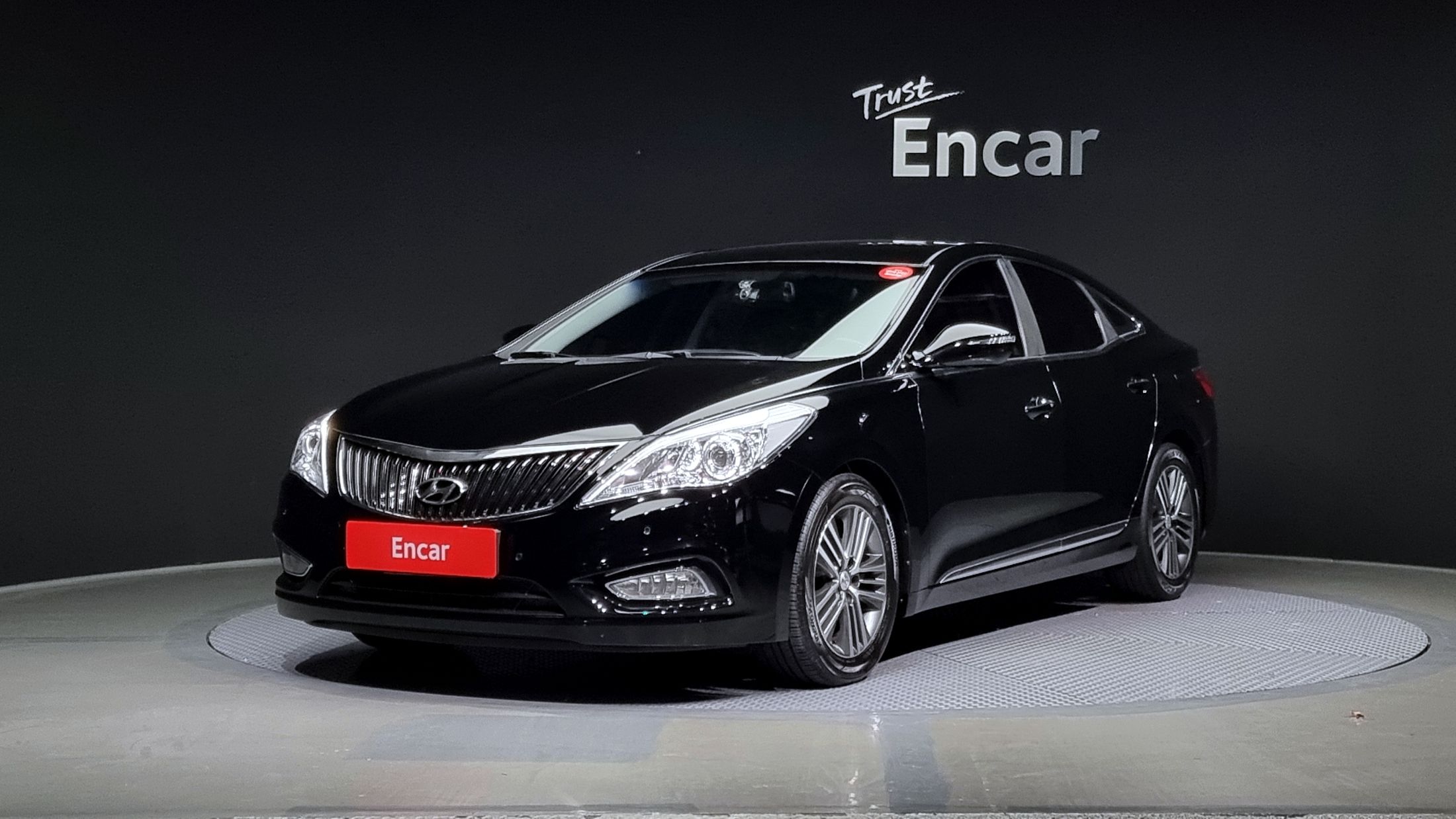 HYUNDAI GRANDEUR HG 2013