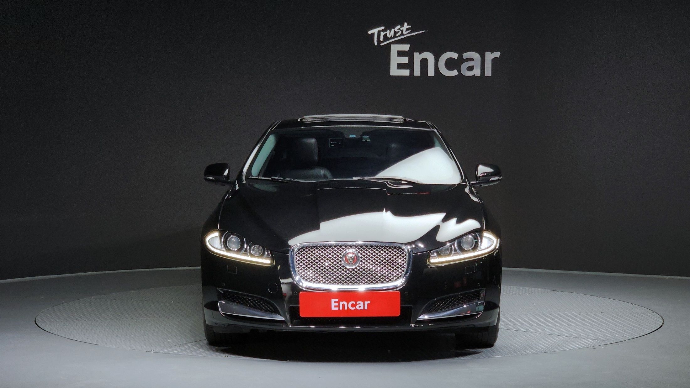 JAGUAR XF 2015