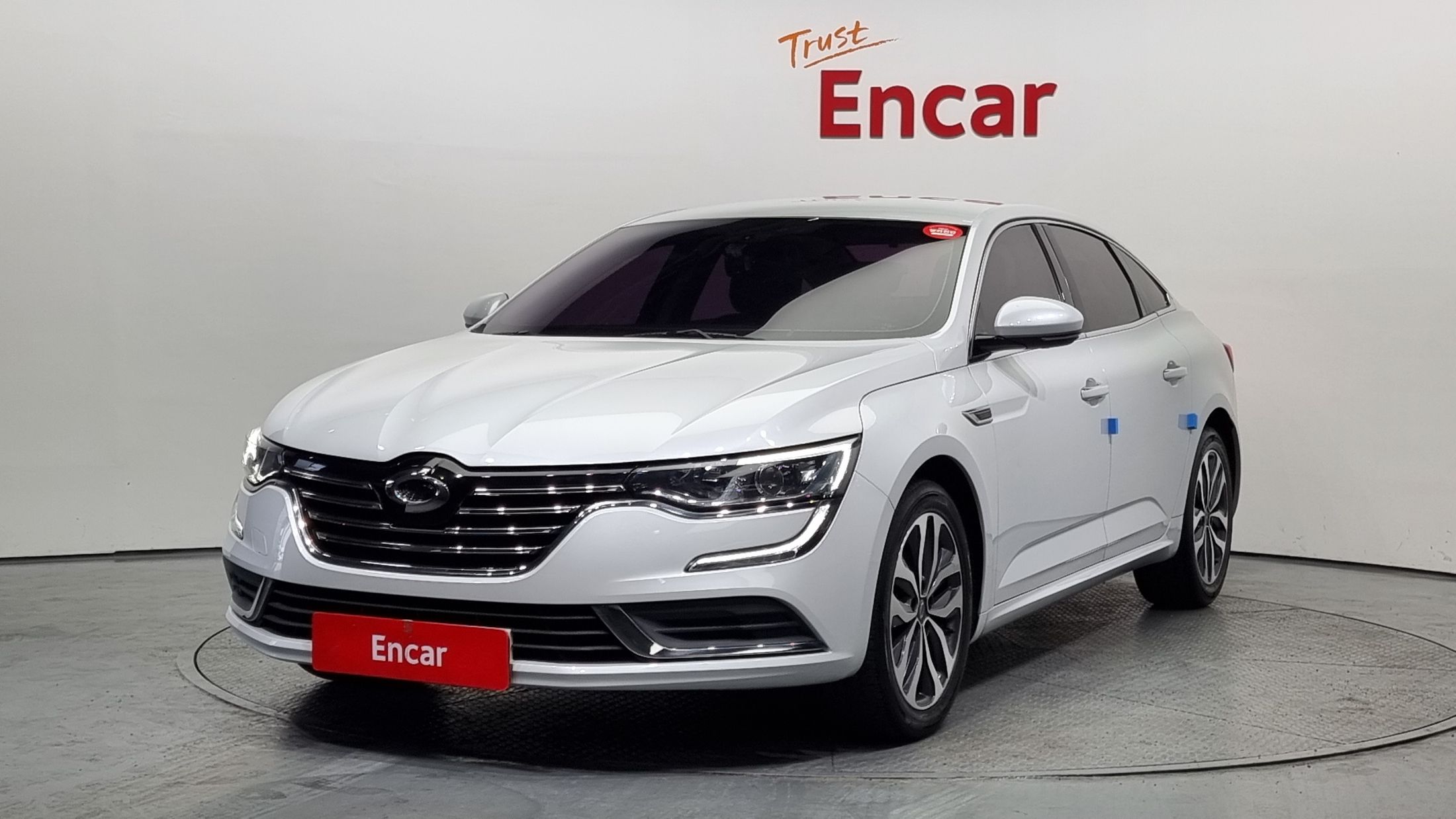 RENAULT SAMSUNG SM6