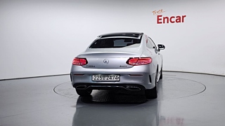 MERCEDES BENZ C-CLASS W205 2019