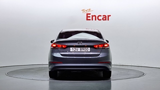 HYUNDAI AVANTE AD 2017