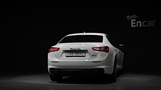 MASERATI GHIBLI 2018