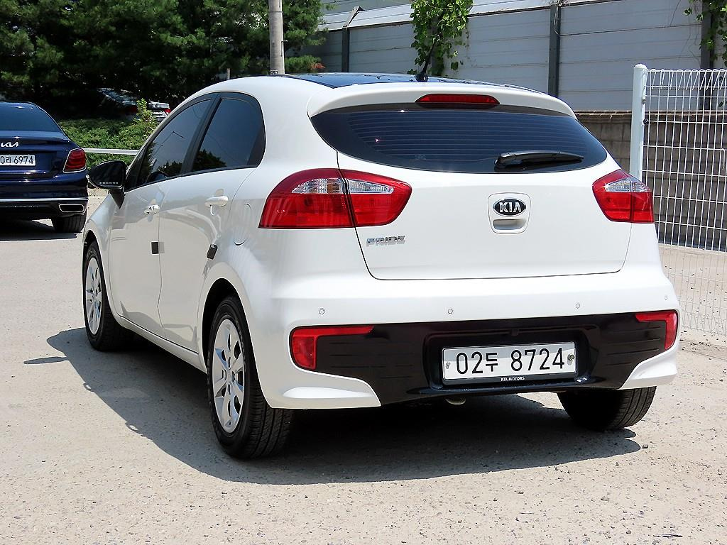 KIA PRIDE