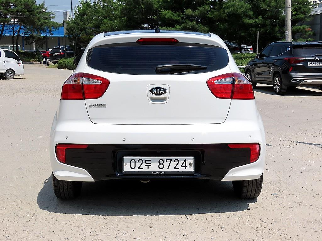 KIA PRIDE