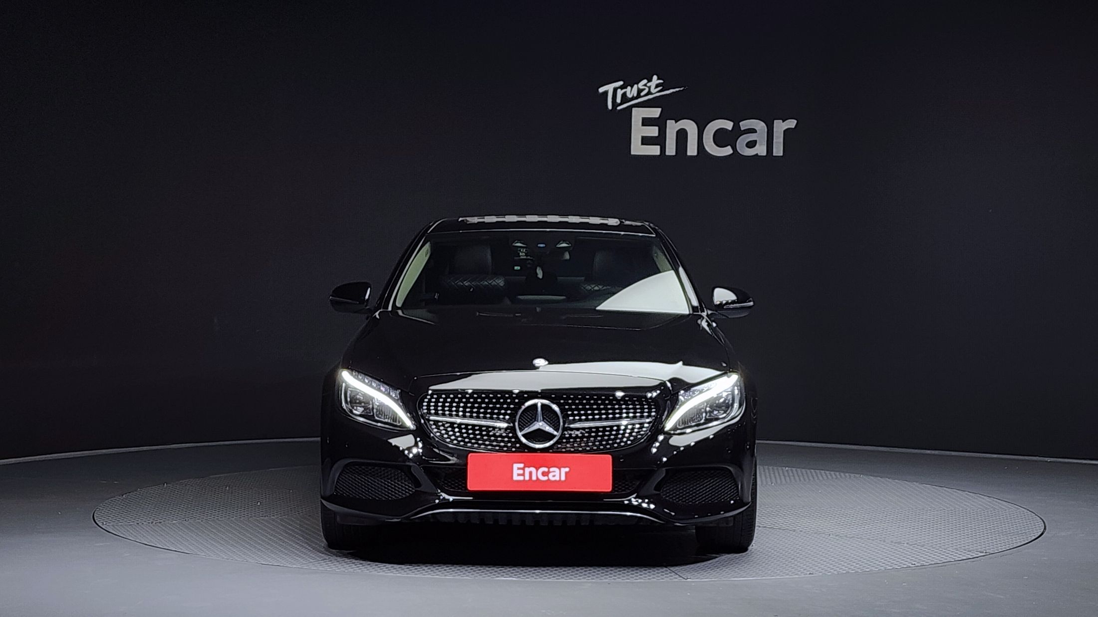 MERCEDES BENZ C-CLASS W205 2015
