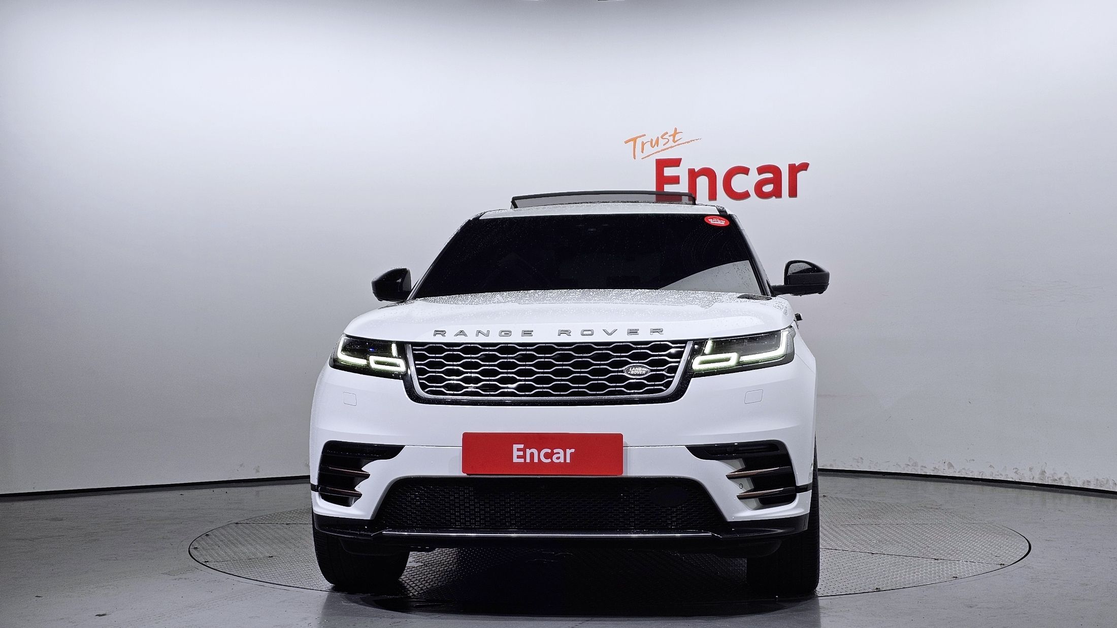 LAND ROVER RANGE ROVER VELAR 2018