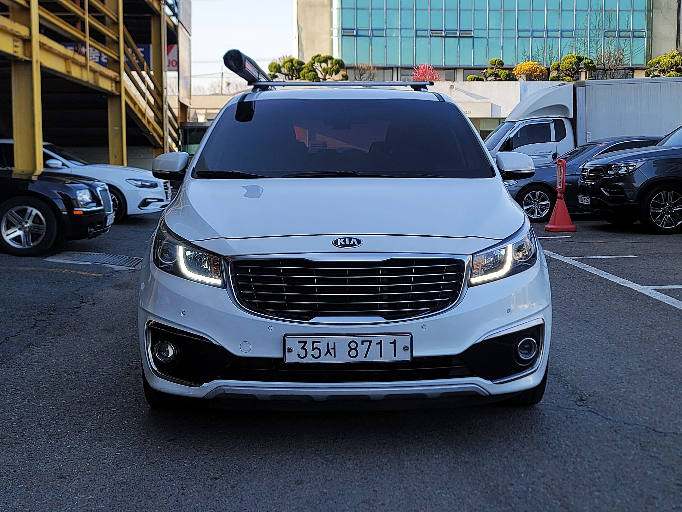 KIA CARNIVAL 2017
