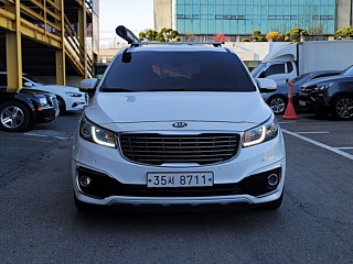 KIA CARNIVAL 2017
