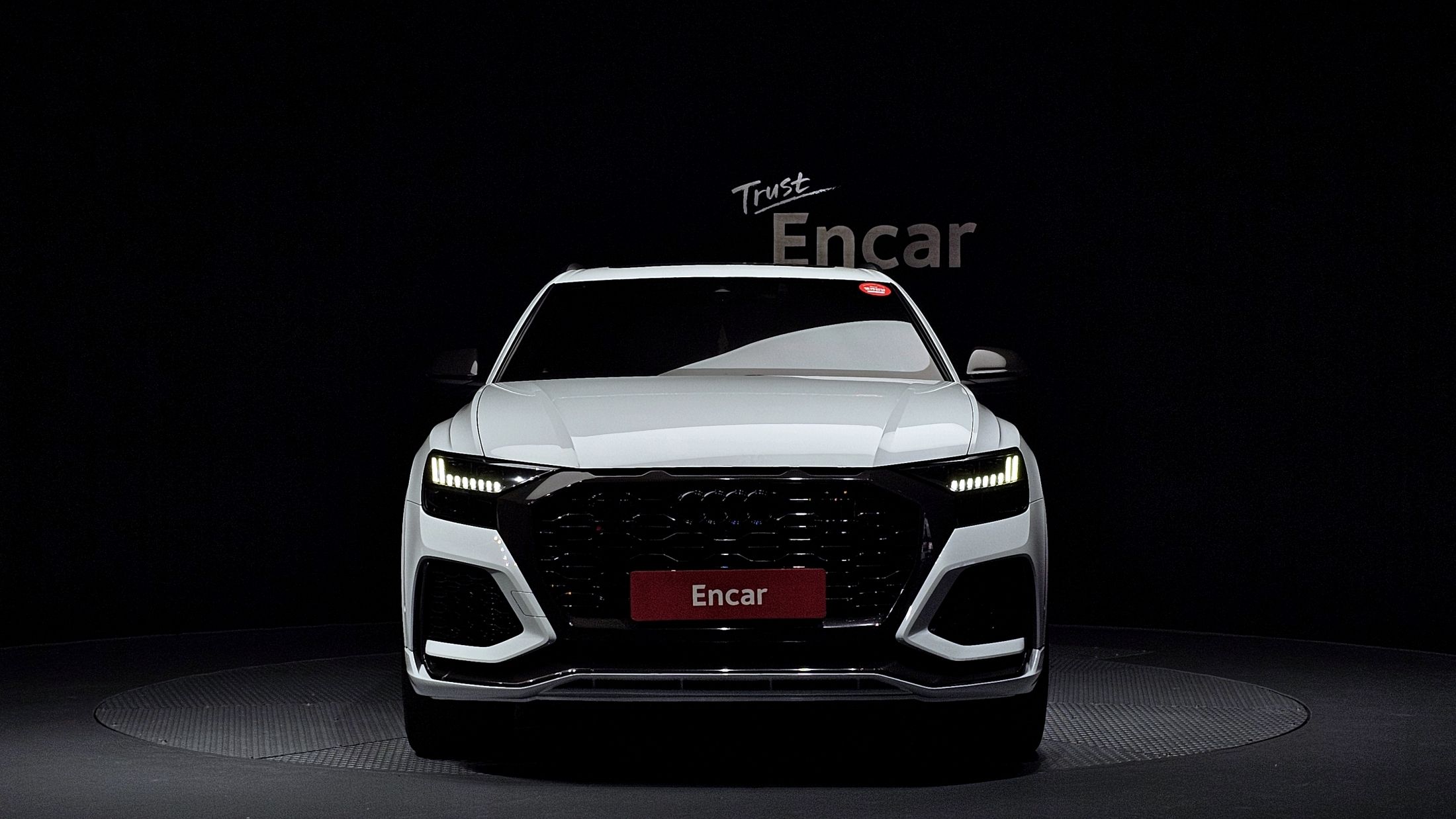 AUDI RSQ8 4M 2021