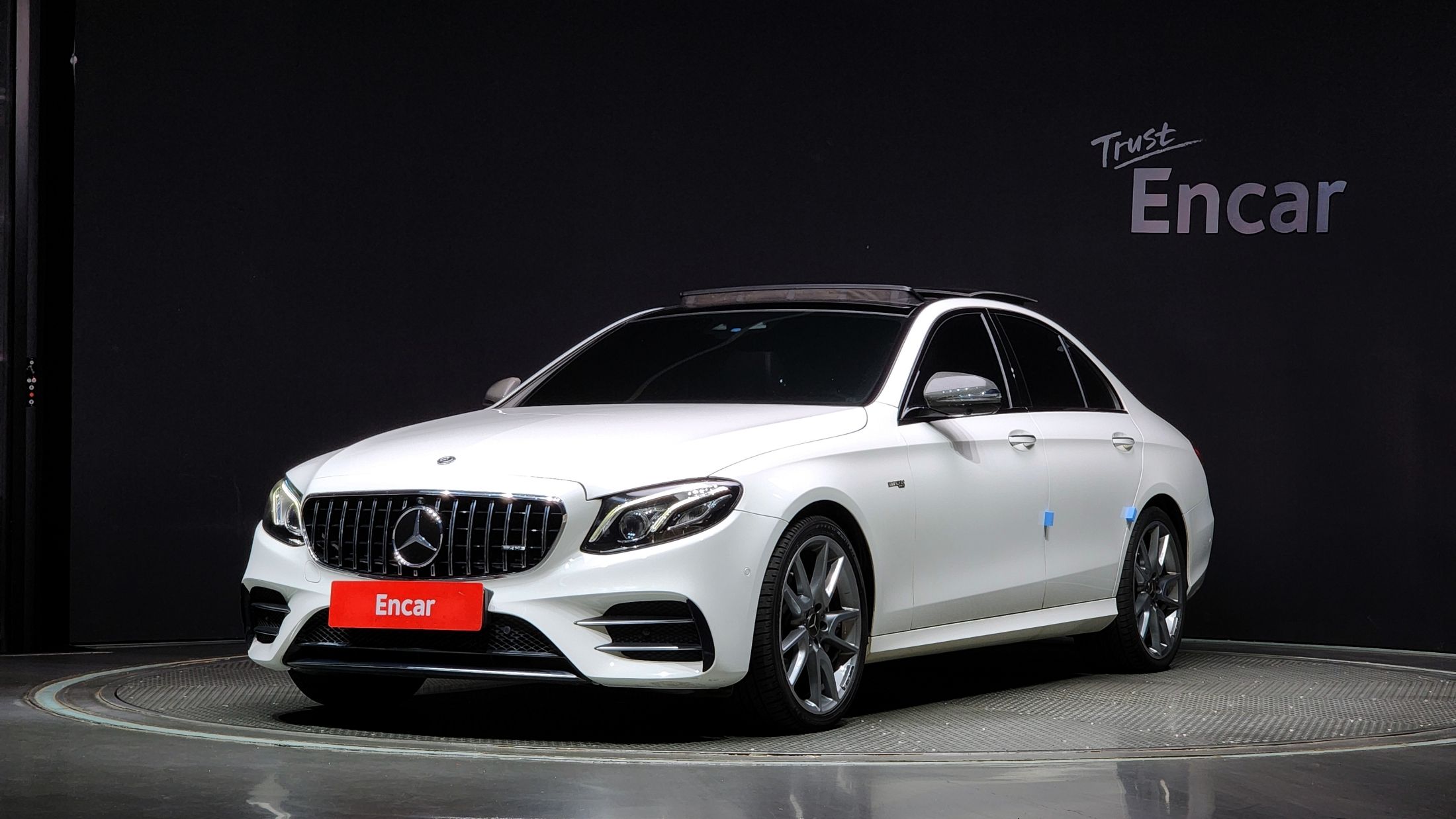 MERCEDES BENZ E-CLASS W213