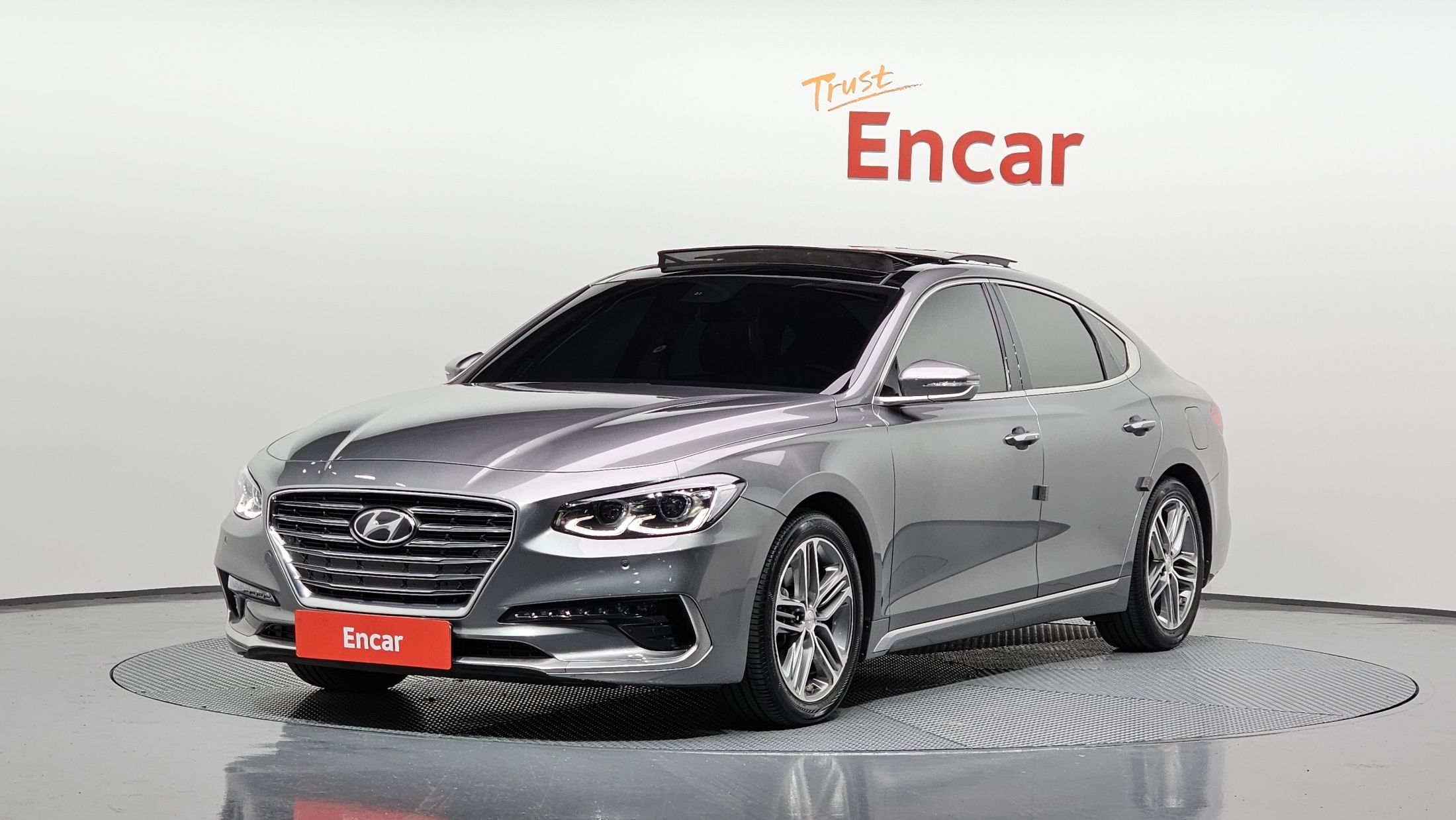 HYUNDAI GRANDEUR IG 2017