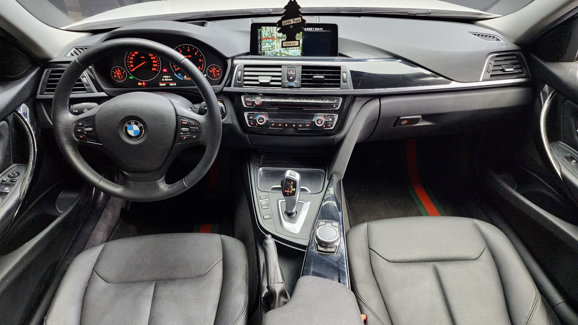 BMW 3-SERIES F30