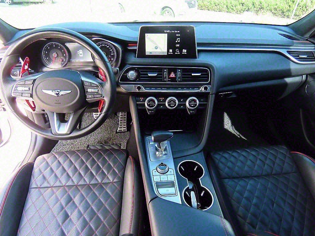 GENESIS G70 2017