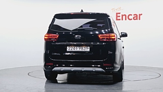 KIA CARNIVAL 2018