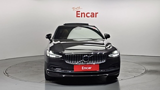 VOLVO S90 2022