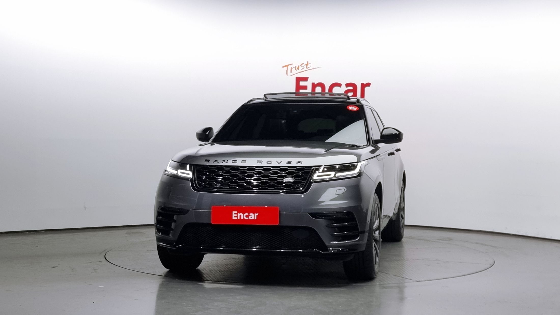 LAND ROVER RANGE ROVER VELAR 2019
