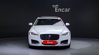 JAGUAR XF X260 2016