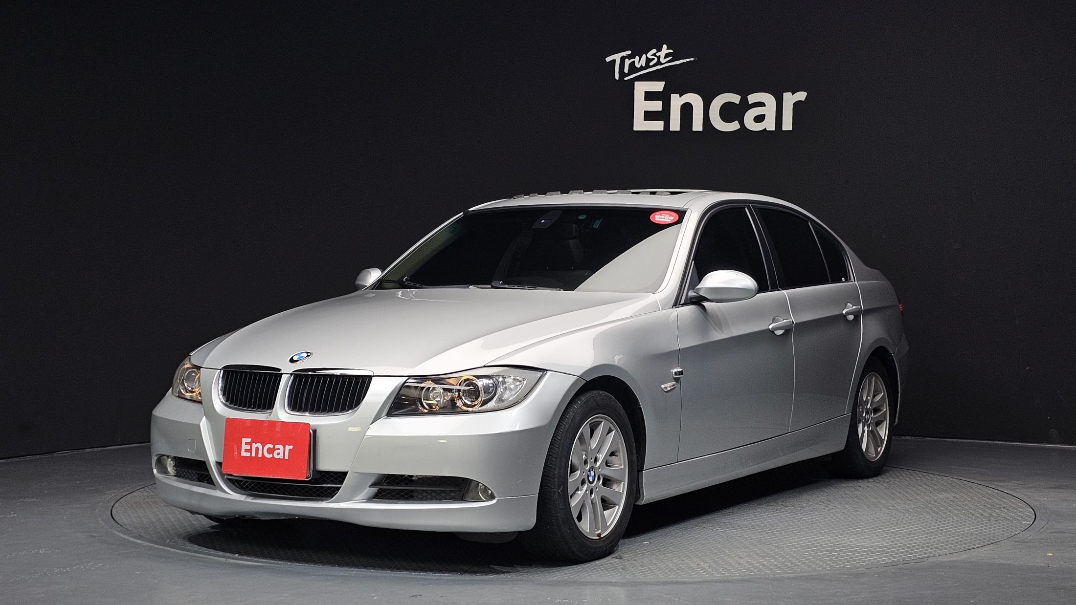 BMW 3-SERIES E90