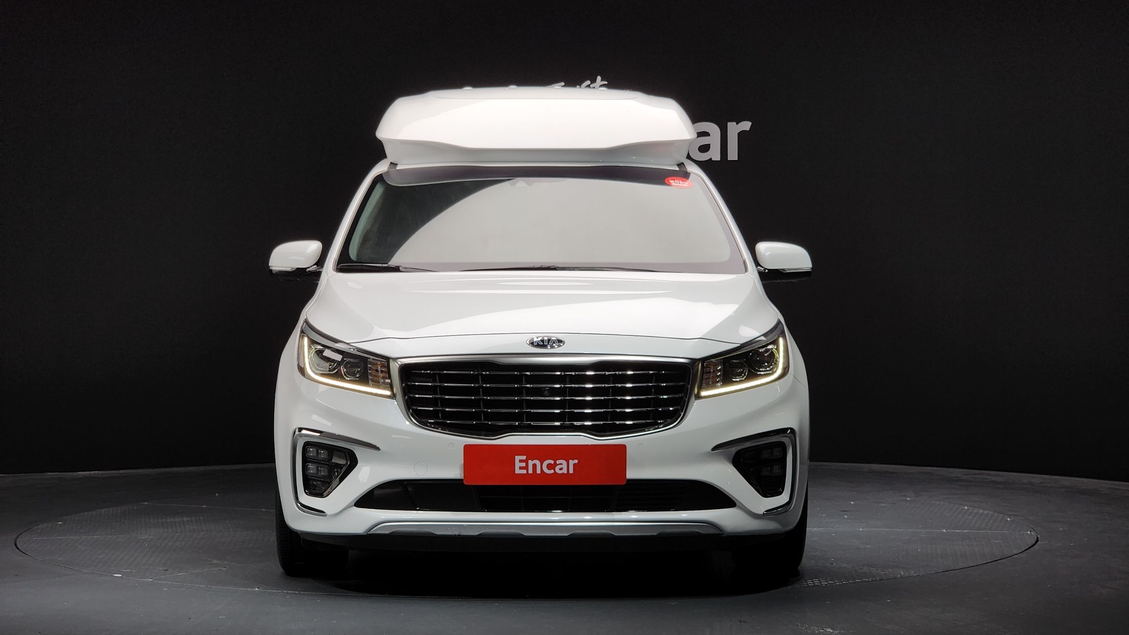 KIA CARNIVAL 2018