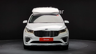 KIA CARNIVAL 2018