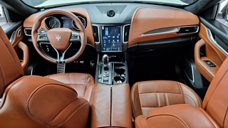MASERATI LEVANTE 2017