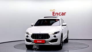 MASERATI LEVANTE 2018