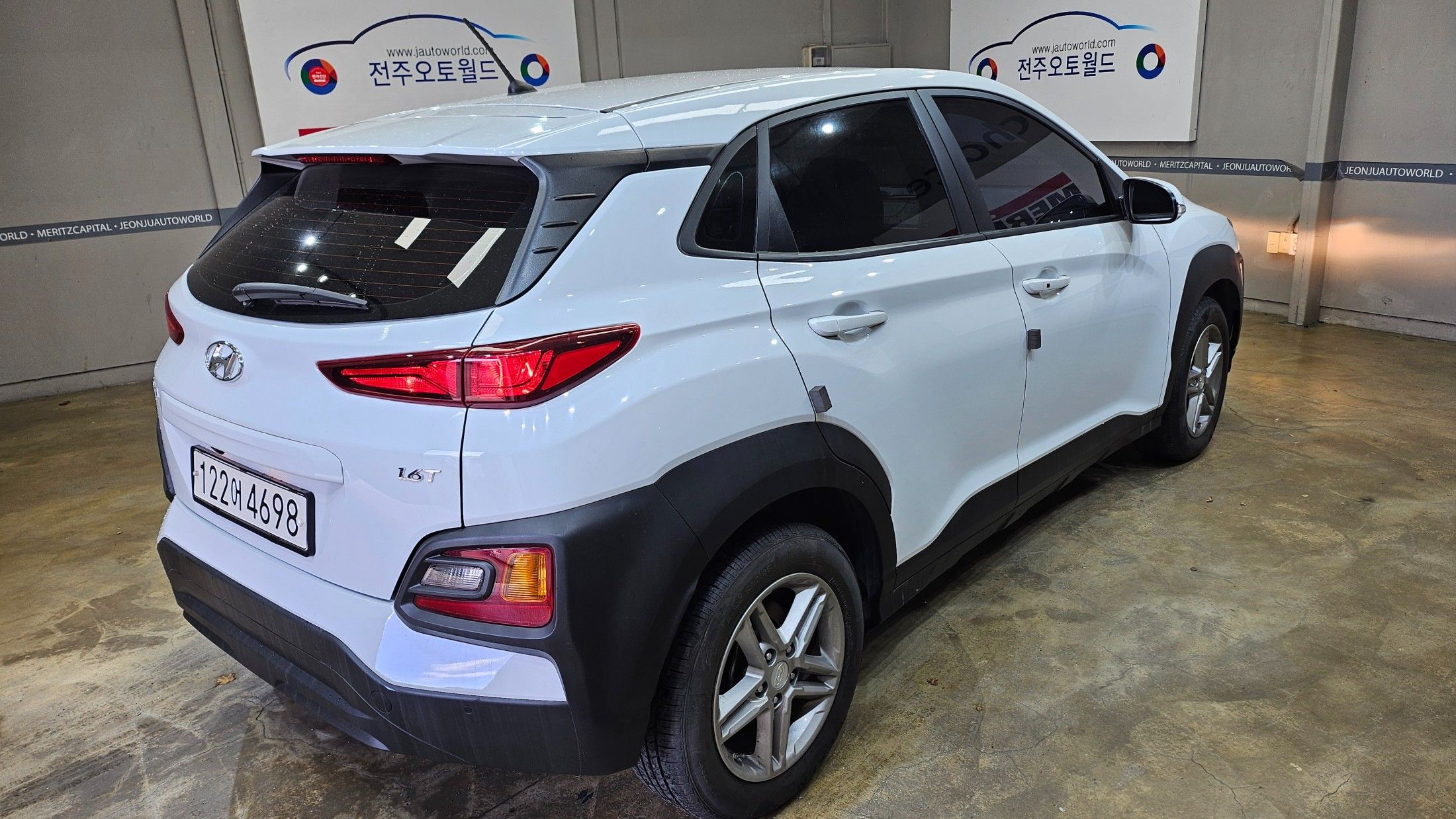 HYUNDAI KONA 2019