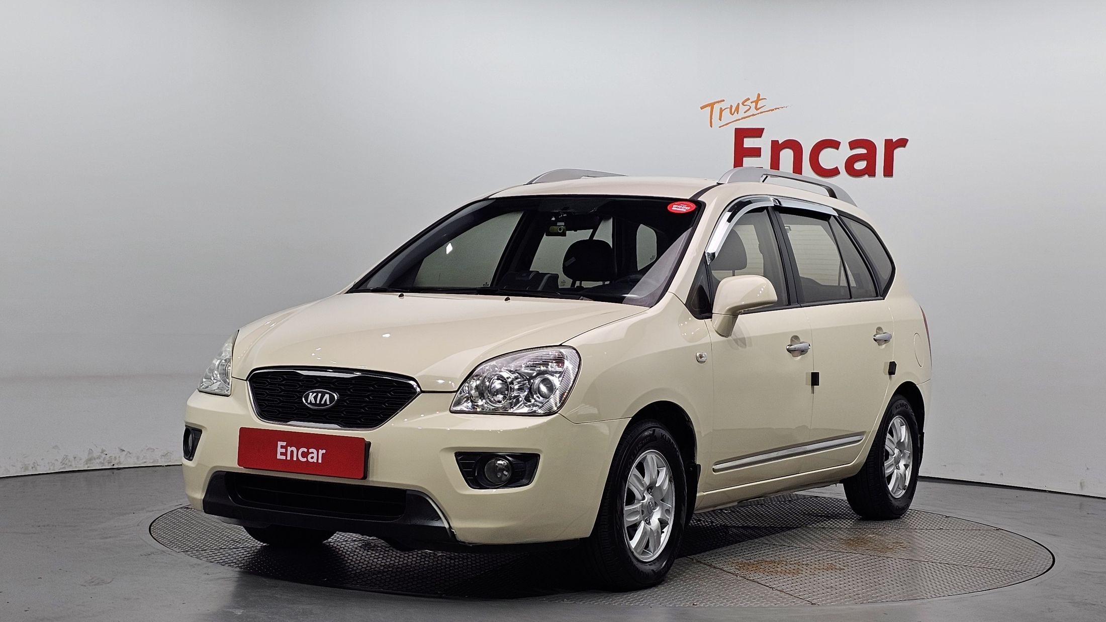 KIA CARENS 2011