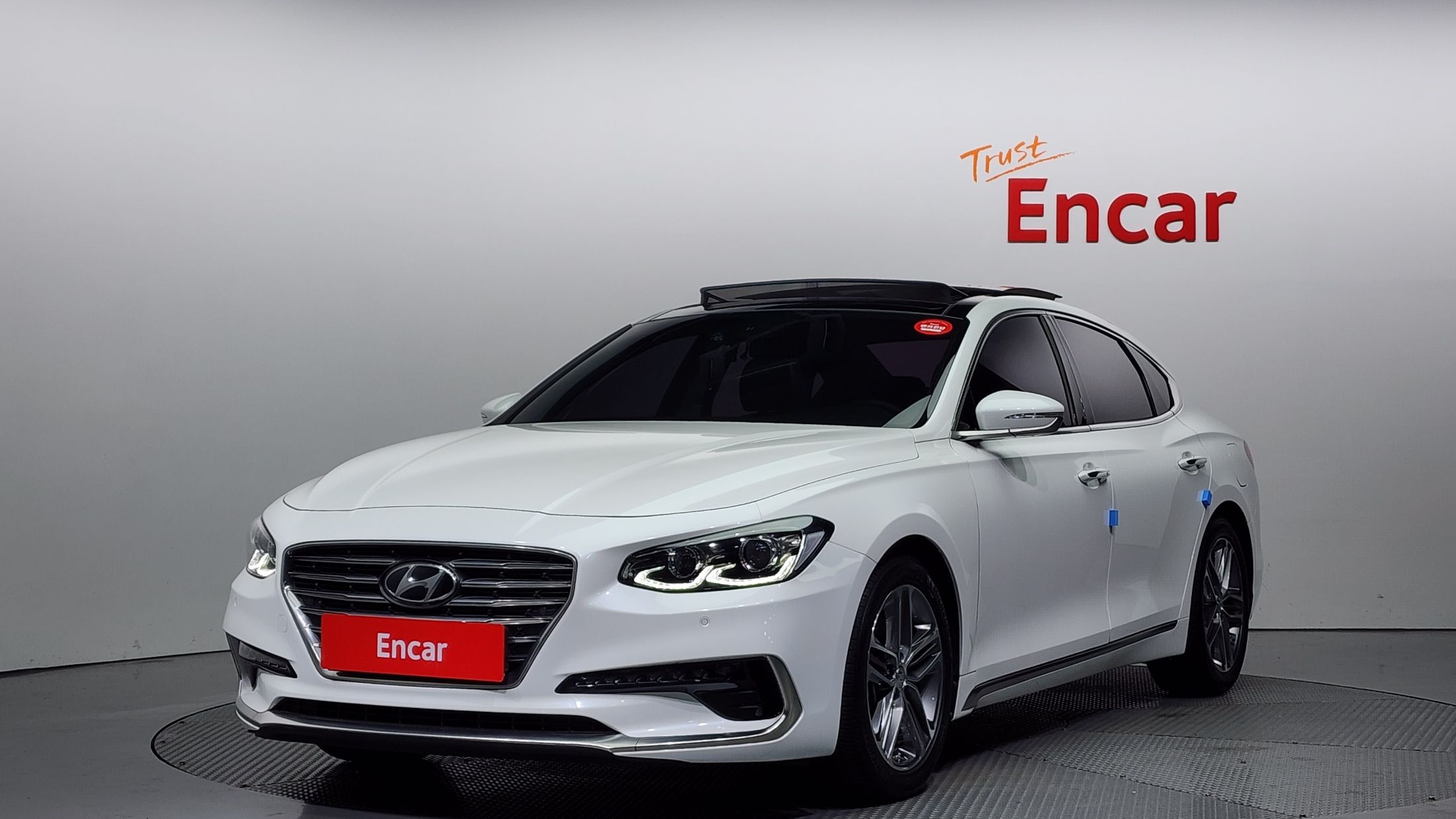 HYUNDAI GRANDEUR IG 2017