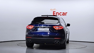 MASERATI LEVANTE 2019