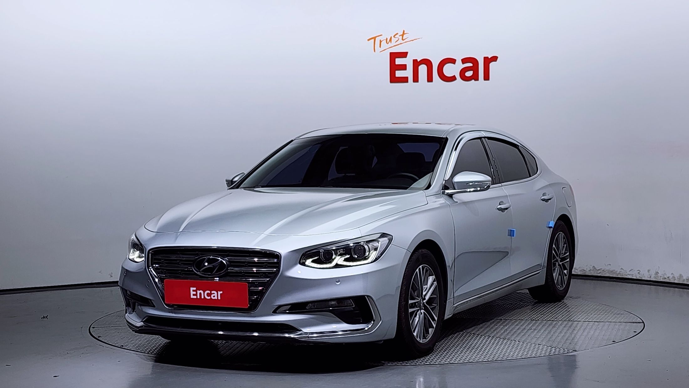 HYUNDAI GRANDEUR IG 2017