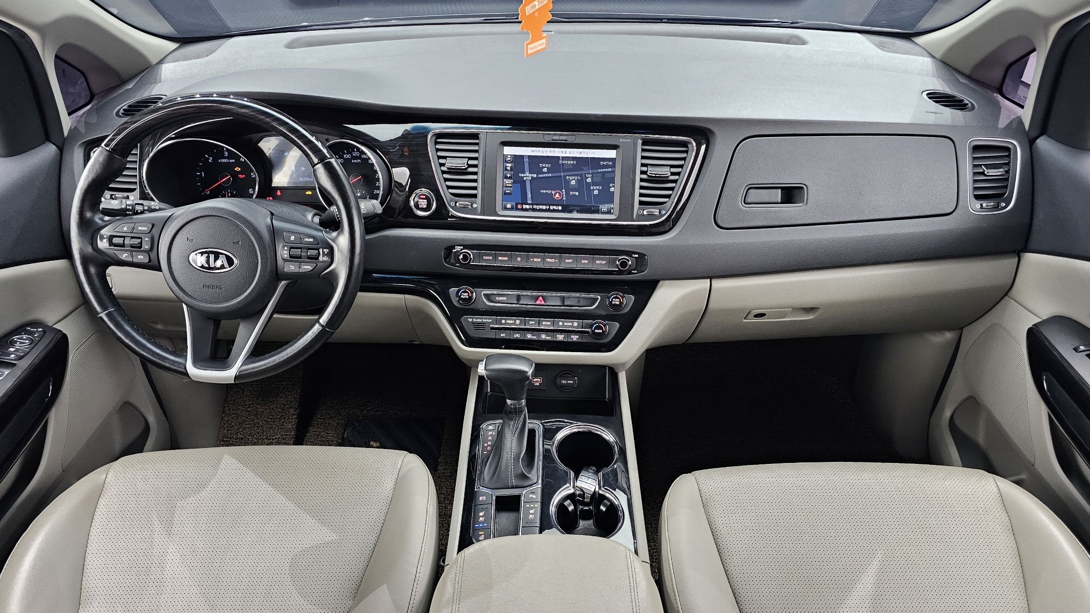 KIA CARNIVAL 2018