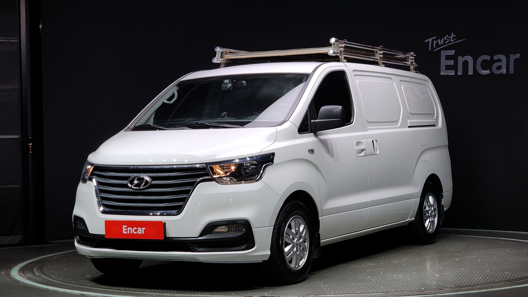 HYUNDAI STAREX GRAND 2018