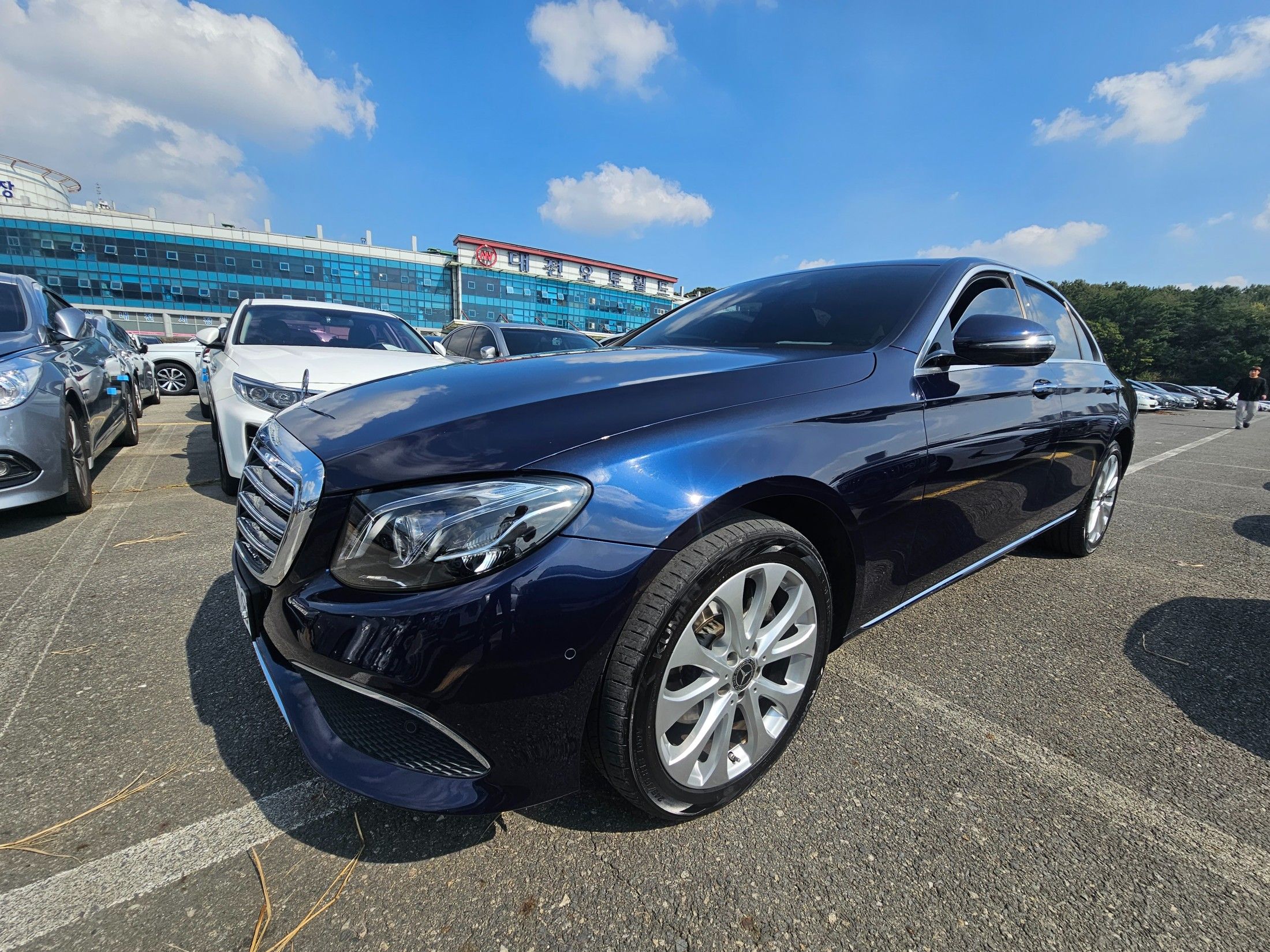MERCEDES BENZ E-CLASS W213