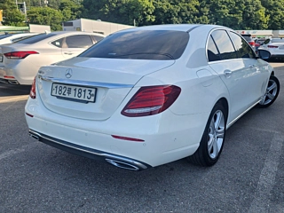MERCEDES BENZ E-CLASS W213 2016